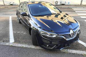 Megane IV serie Bose pari al nuovo! Full optional.
