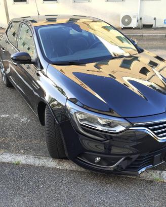 Megane IV serie Bose pari al nuovo! Full optional.