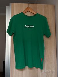Supreme t-shirt