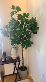 Albero artificiale e vaso