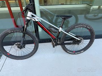 Mondraker F PLAY 24