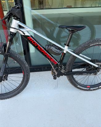 Mondraker F PLAY 24