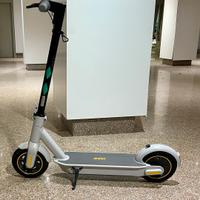 Scooter elettrico NINEBOT