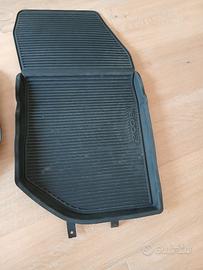 tappeti gomma peugeot 2008