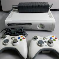 XBOX 360 con accessori