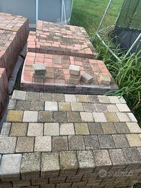 Autobloccanti 12x12x6, rosa e grigio