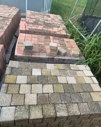 Autobloccanti 12x12x6, rosa e grigio