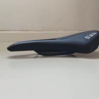 Sella FIZIK Argo R5 Vento Large