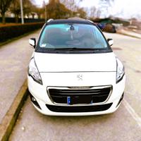 Peugeot 5008 1.6 HDi Allure