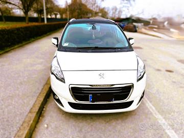 Peugeot 5008 1.6 HDi Allure