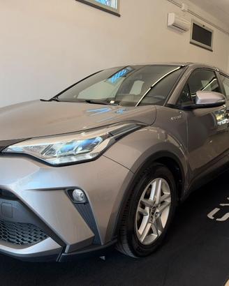 Toyota C-HR 1.8h Business e-cvt