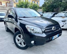 Toyota RAV 4 2.2 D4D 177cv nuovissima!