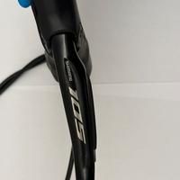 Gruppo 105 di2 7100