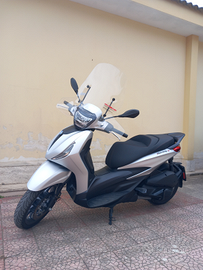 Piaggio beverly 300s hpe
