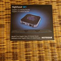 Netgear Nighthawk M1 (MR1100) router portatile.