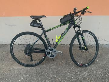 Bicicletta Whistle in alluminio, cerchi 29, nero