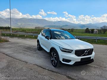 Volvo Xc40 R-Design full full optional
