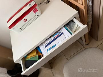 Scrivania ikea