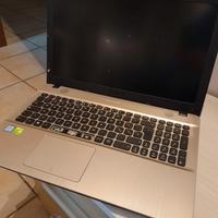 Notebook Asus F541U PER PARTI DI RICAMBIO