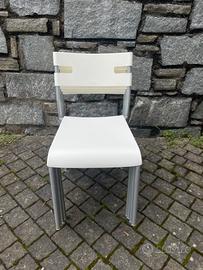 Sedie bianche