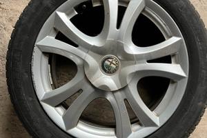 Gomme + cerchio Alfa romeo mito
