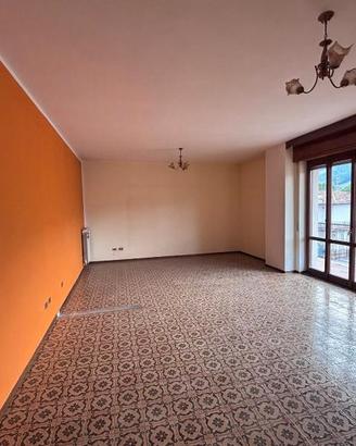 Quadrilocale di 140 mq con cantina e box doppio