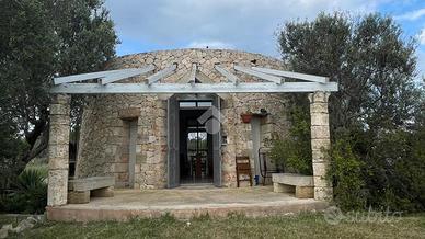 RUSTICO A TAVIANO