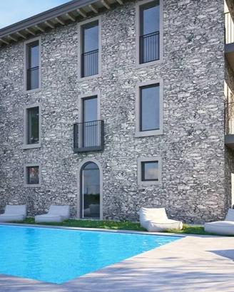 Appartamento di 216 m² con 5 locali e box auto dop