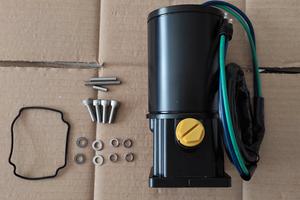 Motorino trim Mercury dal 40 al 125 cv