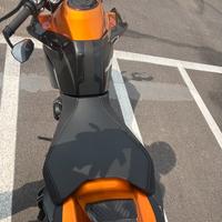 Ktm duke 790