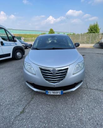 Lancia Ypsilon 1.3 MJT 16V 95 CV 5 porte S&S Silve