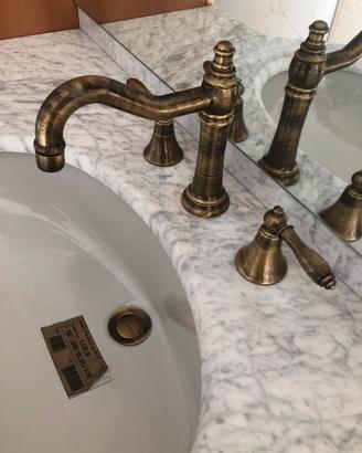 Rubinetteria Brunito 3 fori per lavabo