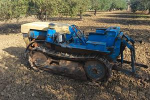 Trattore cingolato