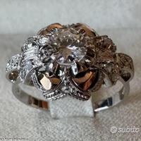 ANELLO ANTICO IN ORO 18kt. BICOLORE E DIAMANTI