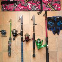 4 Canne 4 Mulinelli e Attrezzatura da pesca NUOVA