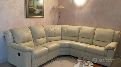 DIVANO ANGOLARE