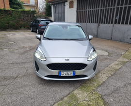 Ford fiesta 1.1 gpl / benzina