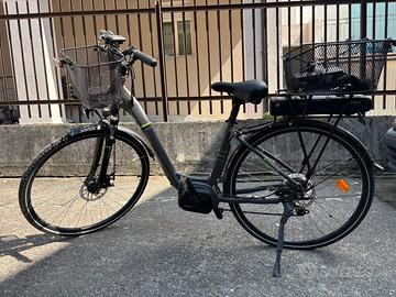 Bicicletta elettrica / City e-bike Orus E-6000