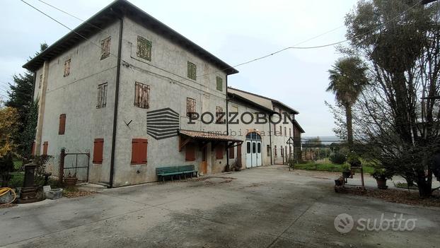 Montebelluna, campagna - Rustico casale