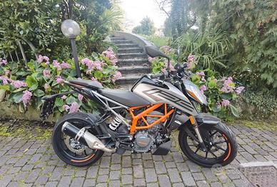 KTM 125 Duke - 2022