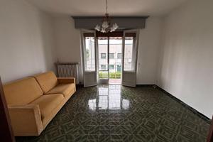 3 LOCALI A MALNATE