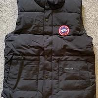 Smanicato canada goose