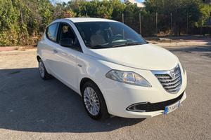Lancia Ypsilon 1.2 69 CV 5 porte GPL Ecochic Gold