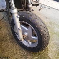 Cerchio anteriore disco copertone honda foresight