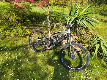Bici enduro Transition covert