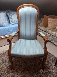 Poltrona classica in legno
