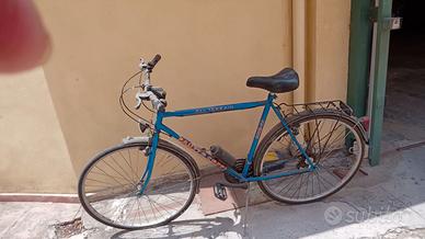 BICICLETTA CITY BIKE BUONO STATO DA UOMO