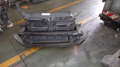 VOLKSVAGEN GOLF 2011 2000 DIESEL CALANDRA COMPLETA