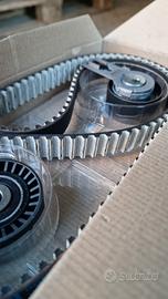 Kit cinghia distribuzione Citroën Peugeot Ford 