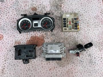 Body computer Renault Clio 2011 1200cc benz. D4FD7